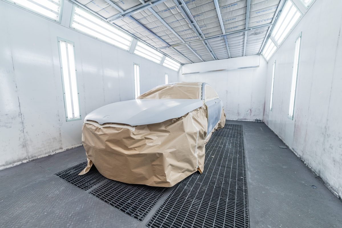 Cabină de vopsire profesională — vopsitorie auto Caracal, 2T Auto